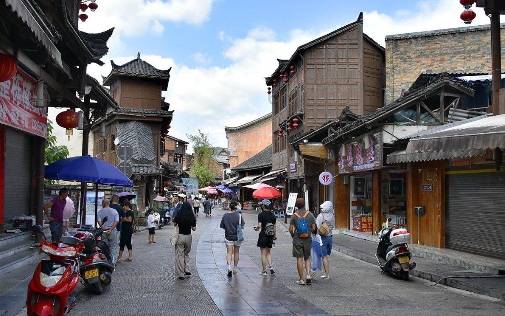 本科毕业在药厂工程部上班怎样？游戏画面
